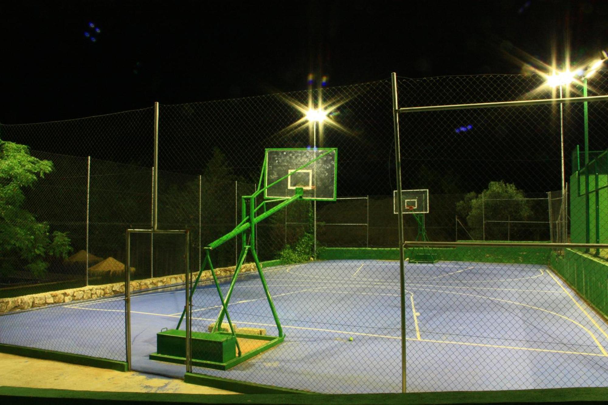 Camping Sierra De Las Nieves Yunquera Zewnętrze zdjęcie