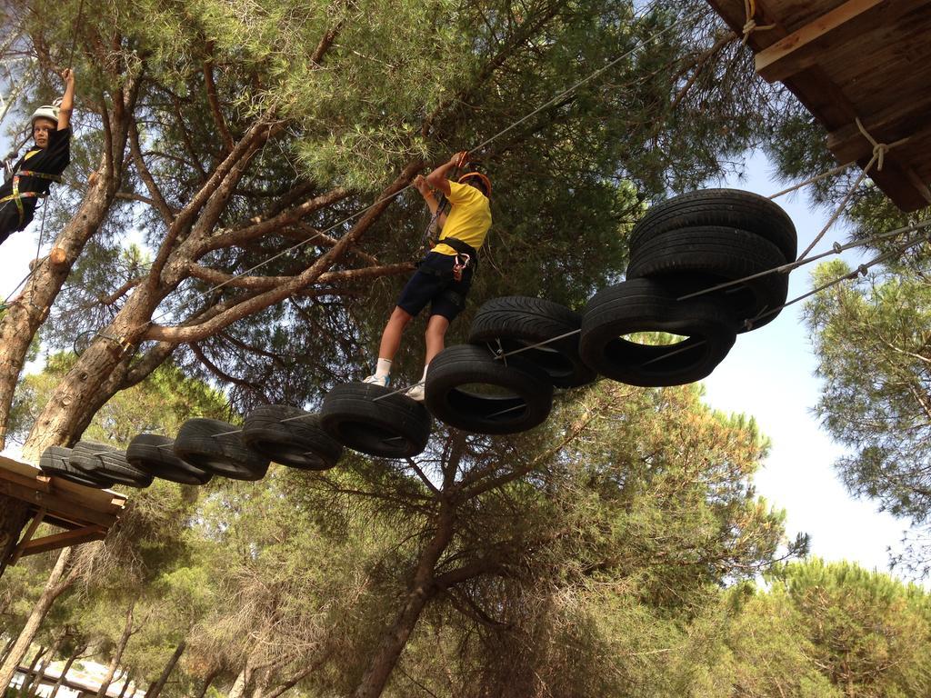 Camping Sierra De Las Nieves Yunquera Zewnętrze zdjęcie